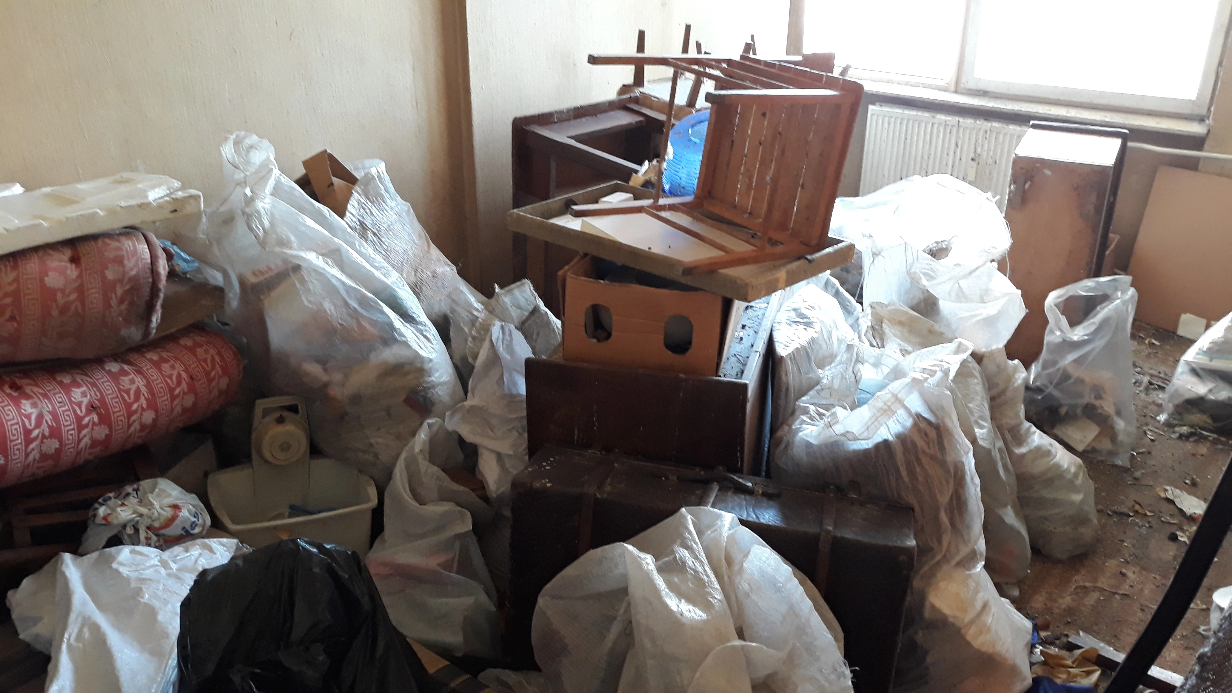 Ефективно решение за почистване на силна мизерия